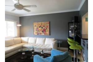 1001 NE 8th Ave, Delray Beach, FL 33483, Sold 04/29/16