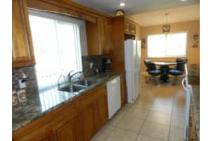 141 Meander Cir, Royal Palm Beach, FL 33411, Sold 05/06/16