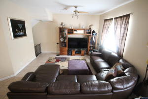 2879 S Oasis Dr, Boynton Beach, FL 33426, Sold 04/18/16