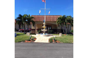 2600 S Kanner Hwy APT V3, Stuart, FL 34994, Sold 03/25/16