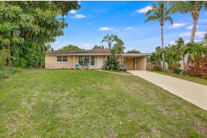 6927 Bayshore Dr, Lake Worth, FL 33462, Sold 07/08/16