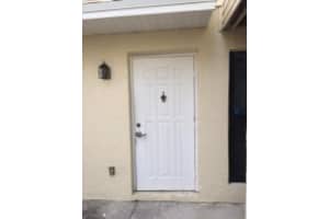 635 Executive Center Dr M107, West Palm Beach, FL 33401, Sold 07/05/16