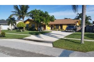 5357 Sandhurst Cir N, Lake Worth, FL 33463, Sold 09/02/16