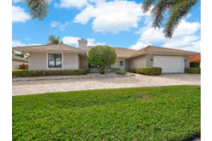 8908 SE Star Island Way, Hobe Sound, FL 33455, Sold 03/30/16