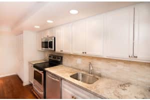 1036 US-1, North Palm Beach, FL 33408, Sold 03/17/16