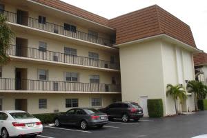 410 Wilma Cir, Riviera Beach, FL 33404, Sold 03/21/16