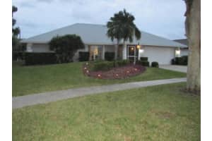 5109 Woodstone Cir E, Lake Worth, FL 33463, Sold 04/28/16