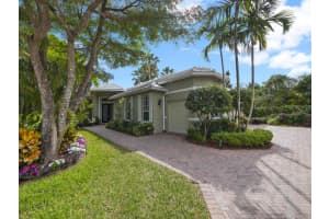104 Victoria Bay Ct, Palm Beach Gardens, FL 33418, Sold 08/30/16