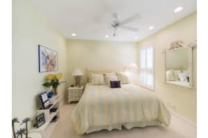 104 Victoria Bay Ct, Palm Beach Gardens, FL 33418, Sold 08/30/16