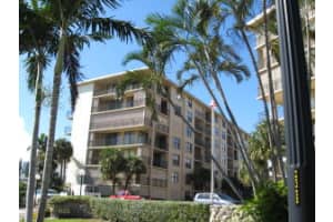 3545 S Ocean Blvd, South Palm Beach, FL 33480, Sold 04/12/16