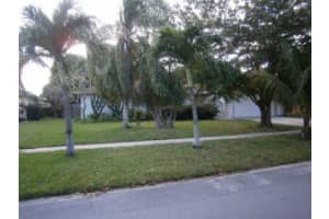 4013 Shelley Rd N, West Palm Beach, FL 33407, Sold 03/30/16