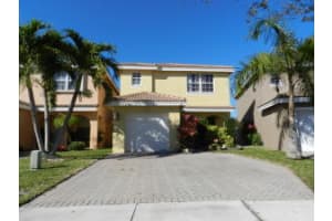 9211 NW 55th St, Sunrise, FL 33351, Sold 04/13/16