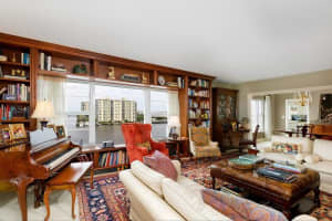 400 Seasage Dr, Delray Beach, FL 33483, Sold 05/01/17