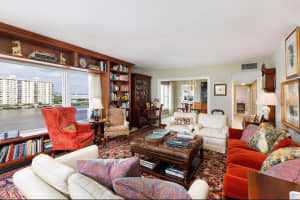 400 Seasage Dr, Delray Beach, FL 33483, Sold 05/01/17