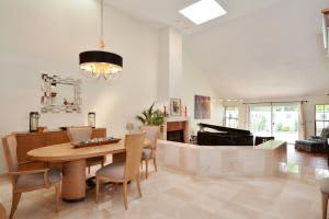 21706 Club Villa Terrace, Boca Raton, FL 33433, Sold 04/13/16