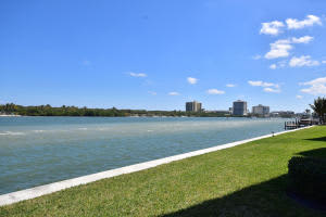 100 Waterway Rd APT E101, Jupiter, FL 33469, Sold 06/30/16