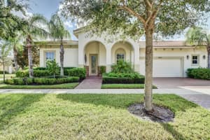10011 SW Canossa Way, Port St. Lucie, FL 34986, Sold 06/28/17