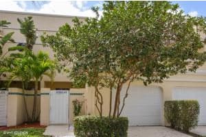 5285 Monterey Cir, Delray Beach, FL 33484, Sold 05/12/16