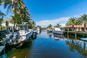 801 Newcastle St, Boca Raton, FL 33487, Sold 09/16/16