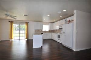 137 Heatherwood Dr, Royal Palm Beach, FL 33411, Sold 07/18/16