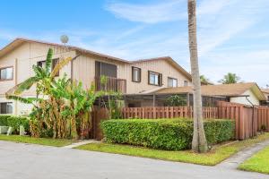 4193 Landar Dr N, Lake Worth, FL 33463, Sold 11/18/16