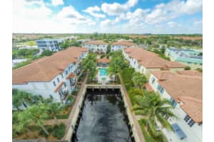 Estancia Wy, Boynton Beach, FL 33435, Sold 05/24/16