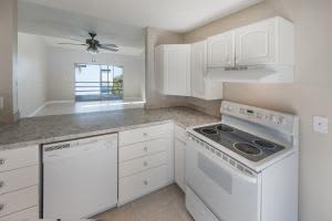 MLS# R10211558, Vero Beach, Florida 32960