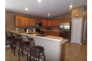 430 Lexington Ave SW, Vero Beach, FL 32962, Sold 03/29/16