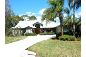 867 SW Catalina St, Palm City, FL 34990, Sold 04/22/16