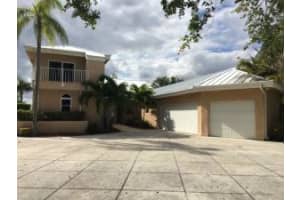 509 N Atlantic Dr, Lantana, FL 33462, Sold 02/13/17