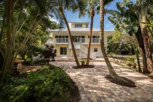 550 SE St Lucie Blvd, Stuart, FL 34996, Sold 10/28/16