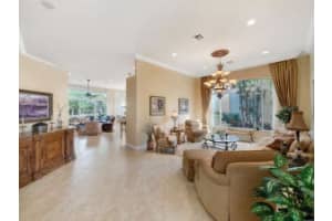 132 Bianca Dr, Palm Beach Gardens, FL 33418, Sold 06/30/16