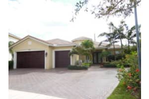 8221 Butler Greenwood Dr, Royal Palm Beach, FL 33411, Sold 05/05/16