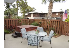 2403 SE King Arthurs Ct, Port St. Lucie, FL 34952, Sold 04/14/16