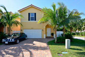 3402 Elizabeth Pl N, Palm Springs, FL 33461, Sold 08/15/16