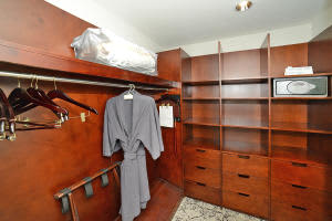 3800 N Ocean Dr, Riviera Beach, FL 33404, Sold 10/14/16