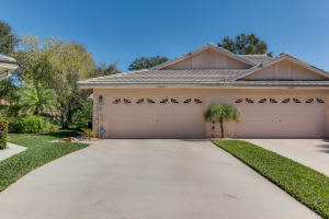 10860 Stafford Cir N, Boynton Beach, FL 33436, Sold 05/27/16