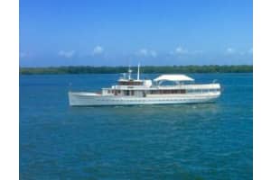 52 Yacht Club Dr, North Palm Beach, FL 33408, Sold 06/06/16