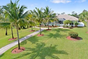 2921 SE S Lookout Blvd, Port St. Lucie, FL 34984, Sold 12/29/17