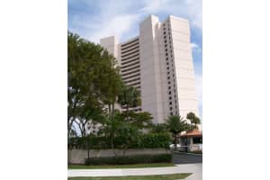 5200 N Flagler Dr, West Palm Beach, FL 33407, Sold 11/28/17