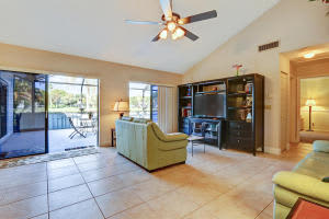 1003 Timberlane Cir, Greenacres, FL 33463, Sold 04/18/16