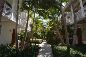 104 W Coda Cir, Delray Beach, FL 33444, Sold 04/26/16