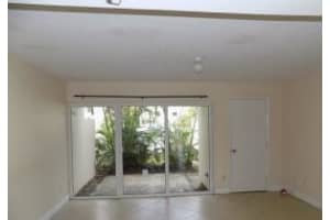 2800 Georgia Ave, West Palm Beach, FL 33405, Sold 06/09/16