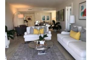 2600 S Ocean Blvd, Palm Beach, FL 33480, Sold 09/01/16