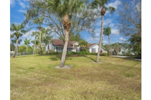 7445 16th Manor, Vero Beach, FL 32966, Sold 06/20/16
