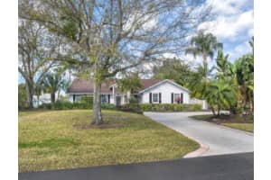 7445 16th Manor, Vero Beach, FL 32966, Sold 06/20/16