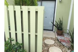 4249 Willow Pond Cir, West Palm Beach, FL 33417, Sold 04/29/16