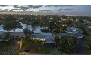 131 NW 10th Ct, Boca Raton, FL 33486, Sold 04/08/16