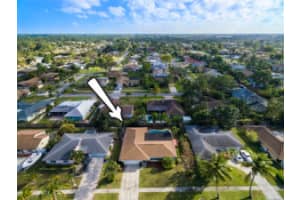 1496 Woodcrest Rd N, West Palm Beach, FL 33417, Sold 05/13/16