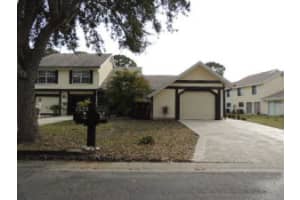 1333 SE Rivergreen Cir, Port St. Lucie, FL 34952, Sold 04/15/16